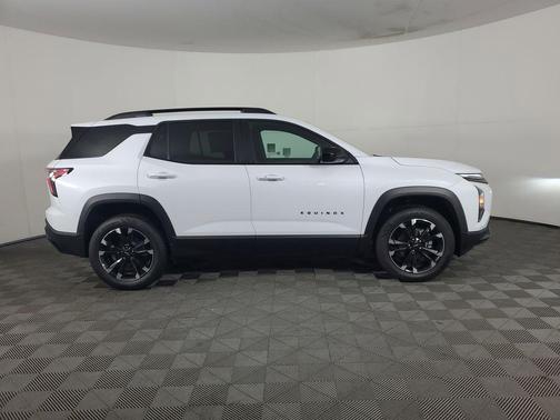 2026 Chevrolet Equinox FWD RS