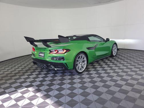 Roswell Green Metallic 2026 Chevrolet Corvette ZR1