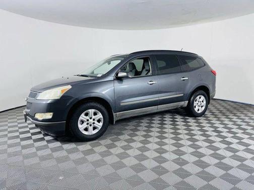 2011 Chevrolet Traverse LS