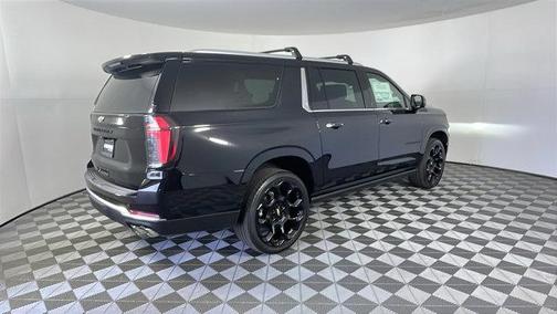 2025 Chevrolet Suburban 4WD High Country