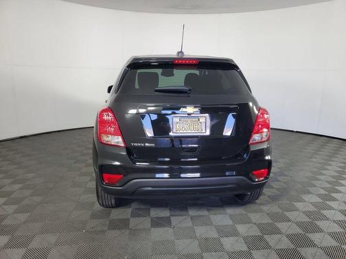 2022 Chevrolet Trax LS