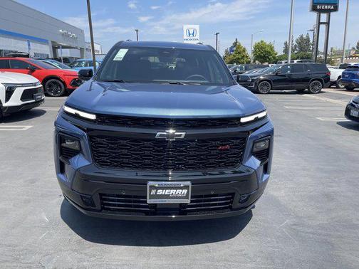 2025 Chevrolet Traverse RS
