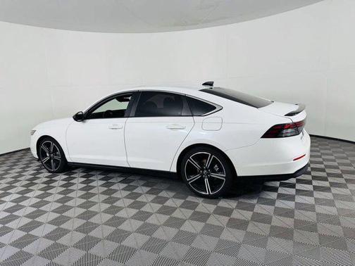 2023 Honda Accord Hybrid Base