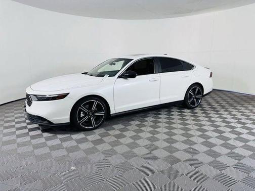 2023 Honda Accord Hybrid Base