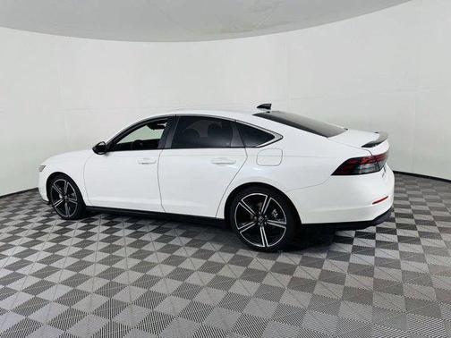 2023 Honda Accord Hybrid Base
