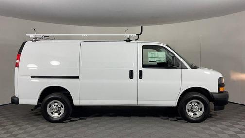 2024 Chevrolet Express 2500 RWD 2500 Regular Wheelbase WT