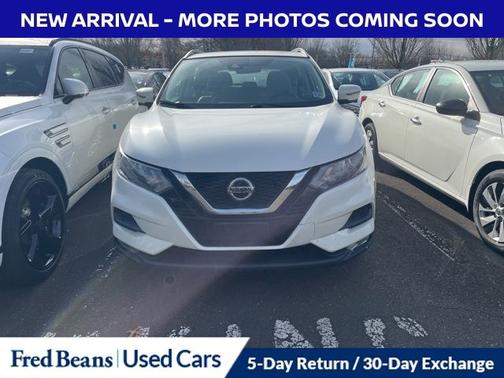 2021 Nissan Rogue Sport SV