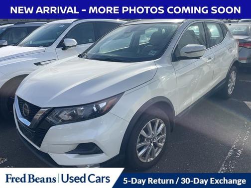 2021 Nissan Rogue Sport SV