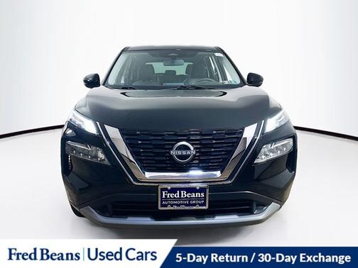 Black 2023 Nissan Rogue SV