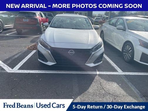 2023 Nissan Altima 2.5 SV