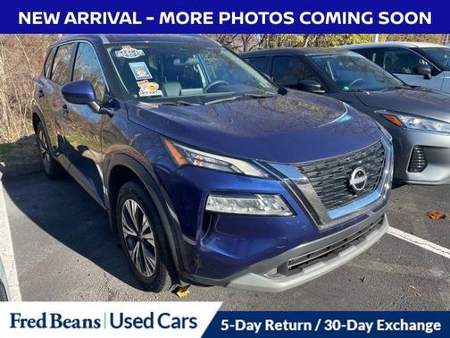 2022 Nissan Rogue SV