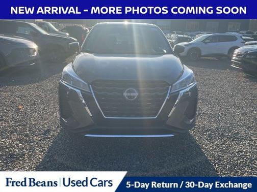 2022 Nissan Kicks S