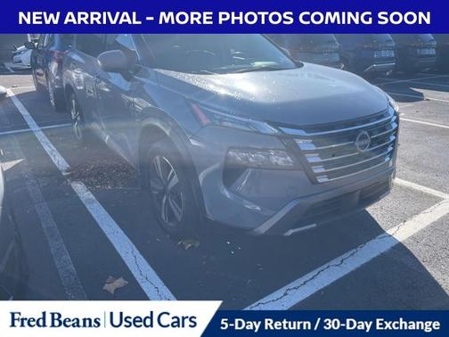 2024 Nissan Rogue SL