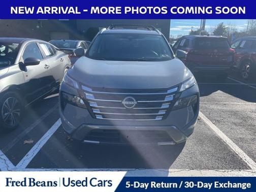 2024 Nissan Rogue SL