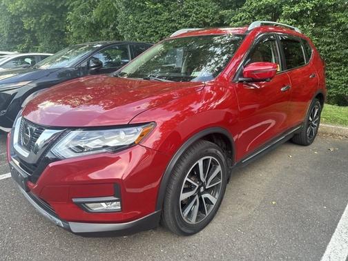 2017 Nissan Rogue SL