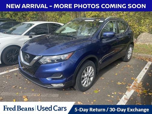 2022 Nissan Rogue Sport SV
