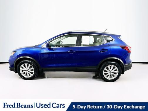 2022 Nissan Rogue Sport SV