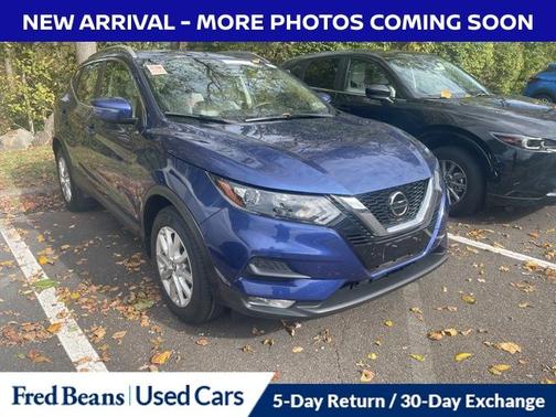 2022 Nissan Rogue Sport SV