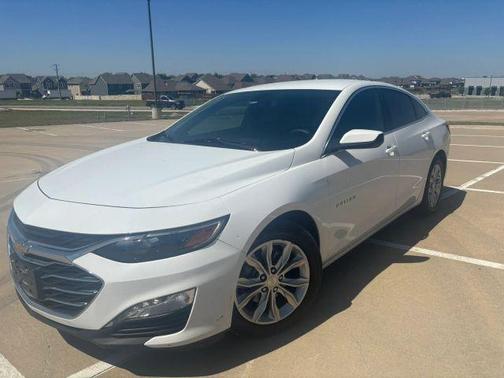 White 2022 Chevrolet Malibu LT