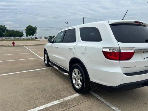 White 2013 Dodge Durango SXT