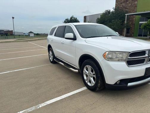 White 2013 Dodge Durango SXT