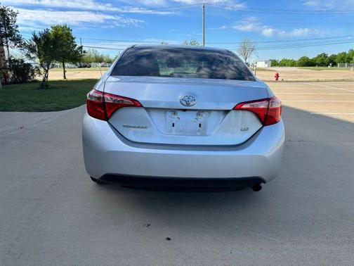 Silver 2017 Toyota Corolla LE