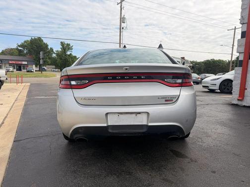 Bright Silver Metallic Clearcoat 2013 Dodge Dart Limited