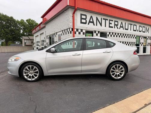 Bright Silver Metallic Clearcoat 2013 Dodge Dart Limited