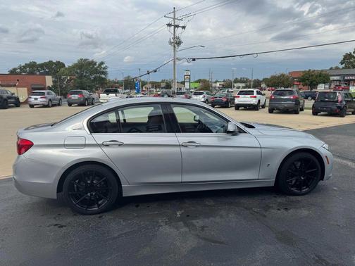 2017 BMW 330e iPerformance