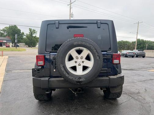True Blue Pearlcoat 2013 Jeep Wrangler Unlimited Sport