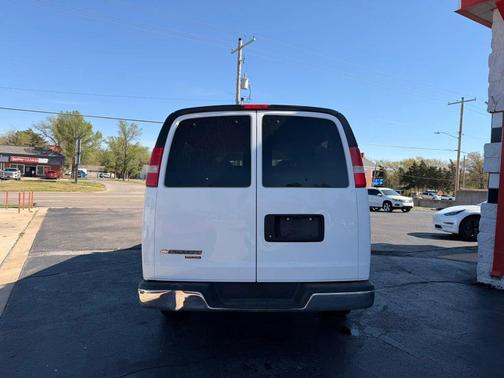 2014 Chevrolet Express 3500 LT