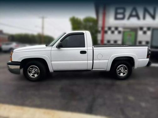 2004 Chevrolet Silverado 1500 Base