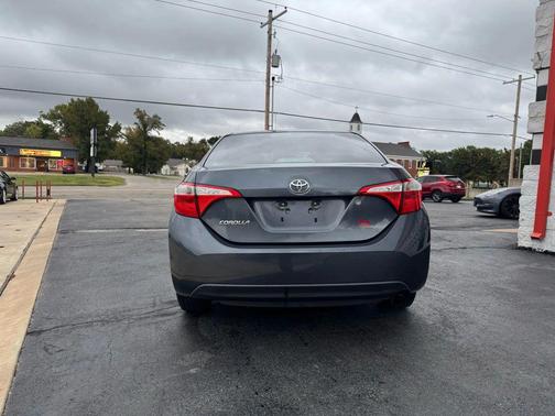 2015 Toyota Corolla LE Plus