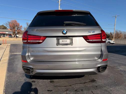 2016 BMW X5 xDrive50i