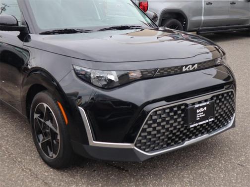 2023 Kia Soul EX