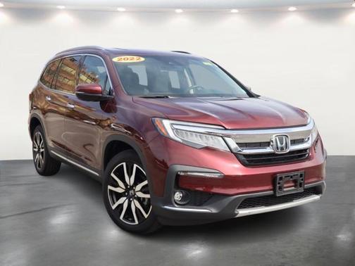 2022 Honda Pilot Touring 8-Passenger