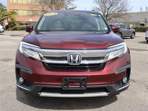 2022 Honda Pilot Touring 8-Passenger