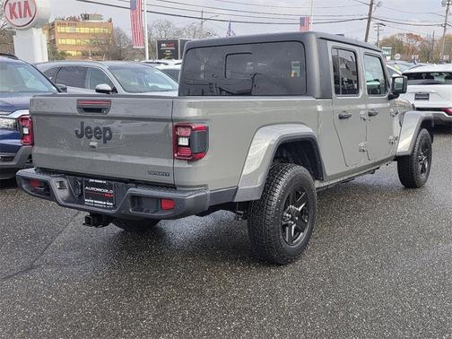 2021 Jeep Gladiator Sport