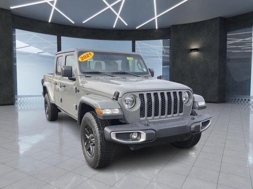 2021 Jeep Gladiator Sport