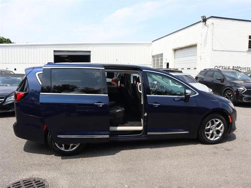 2018 Chrysler Pacifica Limited