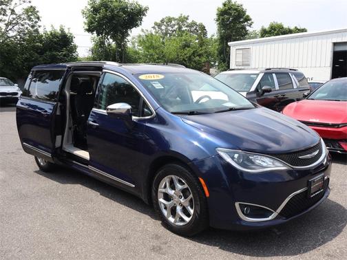 2018 Chrysler Pacifica Limited