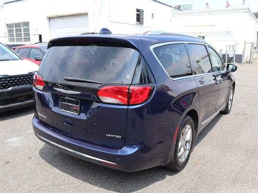 2018 Chrysler Pacifica Limited