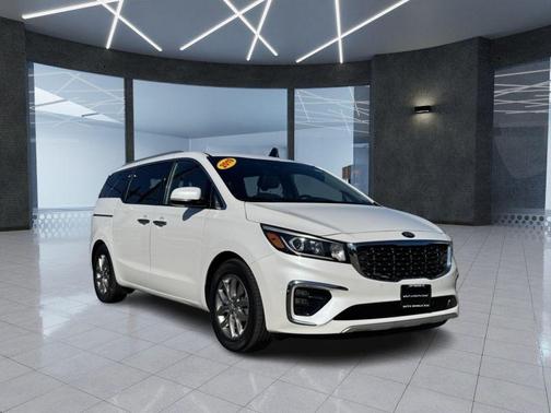 Snow White Pearl 2019 Kia Sedona EX