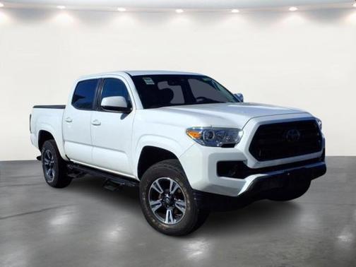 2018 Toyota Tacoma SR