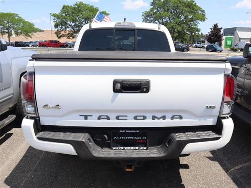 2018 Toyota Tacoma SR