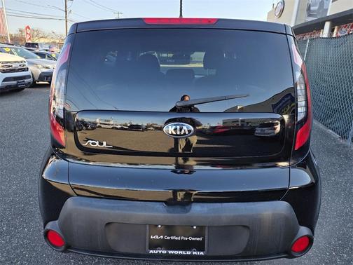 2015 Kia Soul +