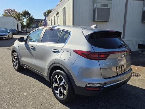 2022 Kia Sportage LX