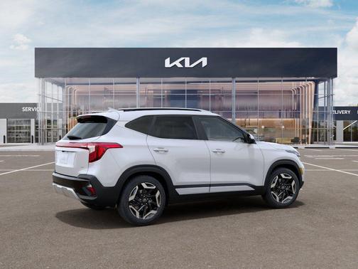 Snow White Pearl 2026 Kia Seltos SX