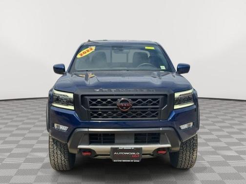 Deep Blue Pearl 2022 Nissan Frontier PRO-4X