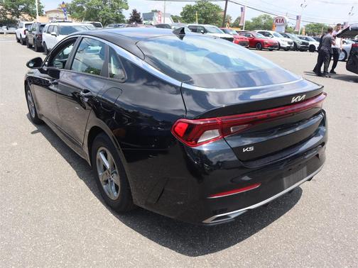 2023 Kia K5 LXS